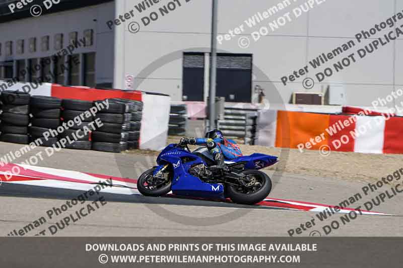 cadwell no limits trackday;cadwell park;cadwell park photographs;cadwell trackday photographs;enduro digital images;event digital images;eventdigitalimages;navarra;no limits trackdays;peter wileman photography;racing digital images;trackday digital images;trackday photos